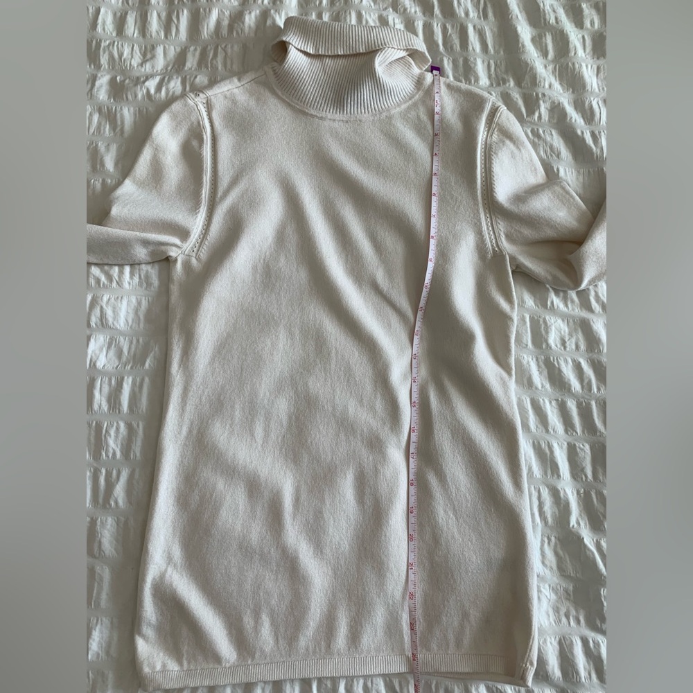 White House Black Market Turtleneck Sweater - Picture 14 of 16